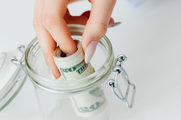 How to Build an Emergency Fund From Scratch: A Practical Guide